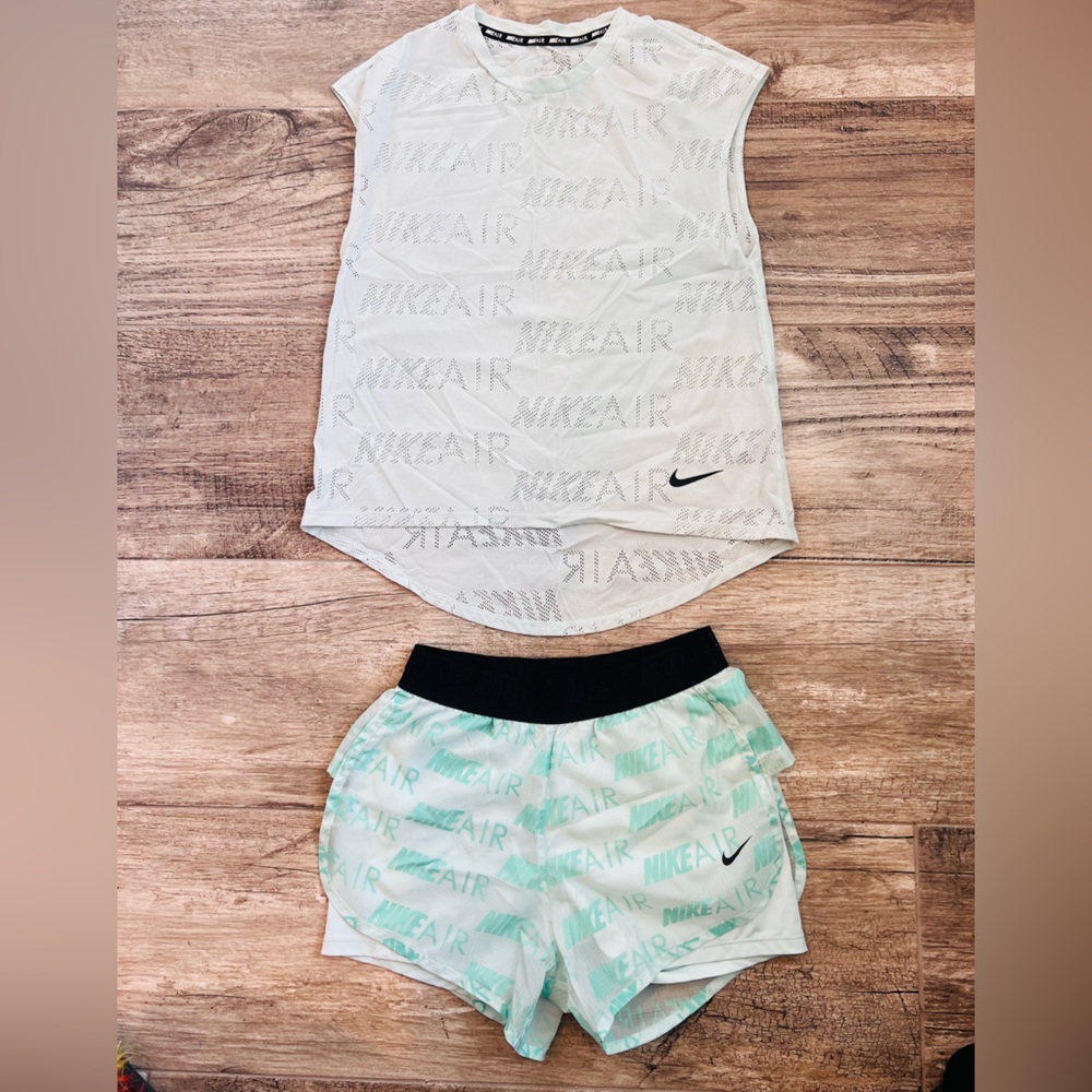 Nike Top Women Outfit Set Small Shorts Tank Top Aeroready Athletic Green #22 - Picture 2 of 11
